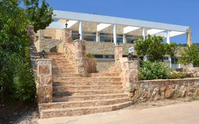 Aphrodite Beach Hotel