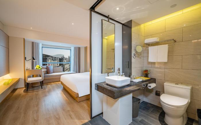 Holiday Inn Shanghai Huaxia By IHG