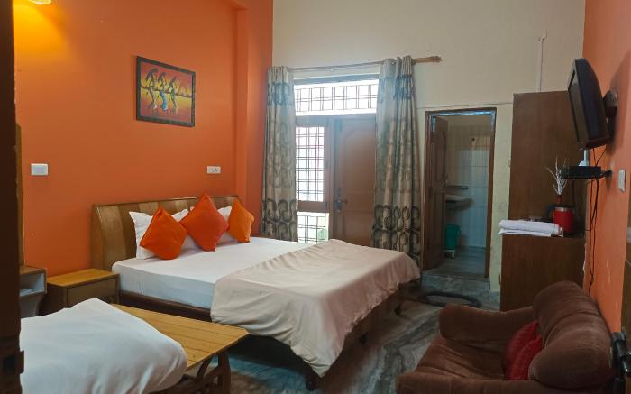Hotel Shiv Palace