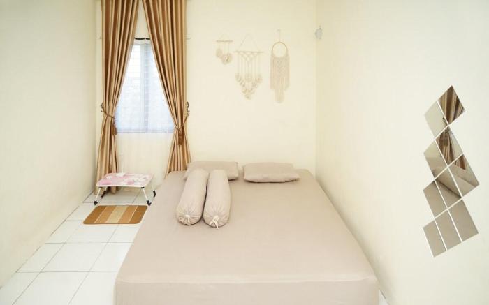 CASADOVA HOMESTAY (BOOKING OFFLINE JIKA KET PENUH)