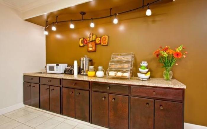 OYO Hotel Augusta Downtown