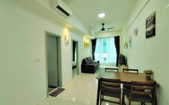 reSTARY Tropical @ Sutera Avenue | Pool, CBD |2B4P