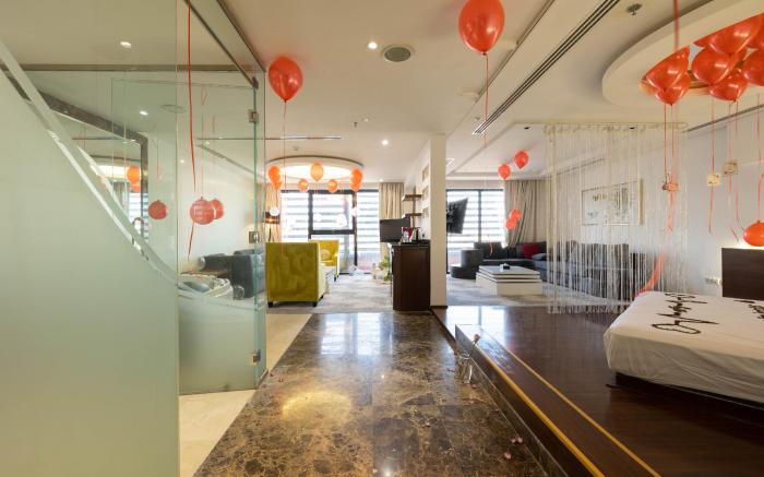 MIRA BUSINESS HOTEL