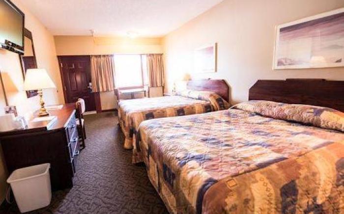 Assiniboine Gordon Inn on the Park