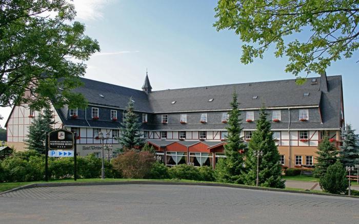 Panorama Berghotel Wettiner Hoehe