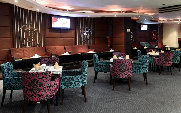 Al Olaya Suites Hotel
