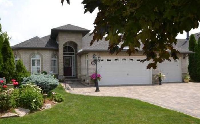 Graystone Bed & Breakfast