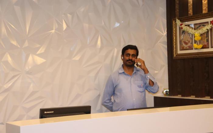 HOTEL SAVI INTERNATIONAL
