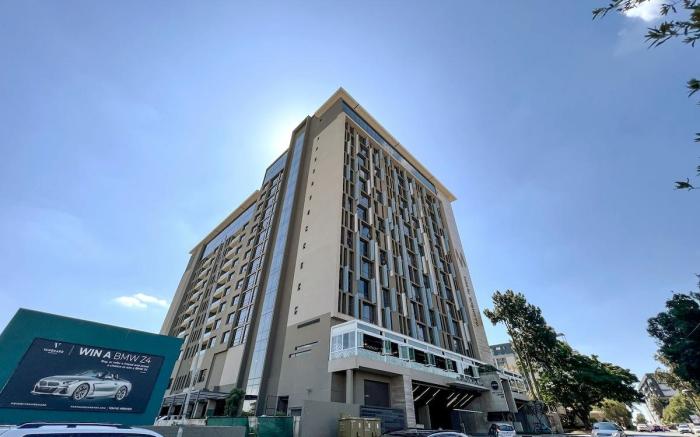 Sandton Smart Apartment 14