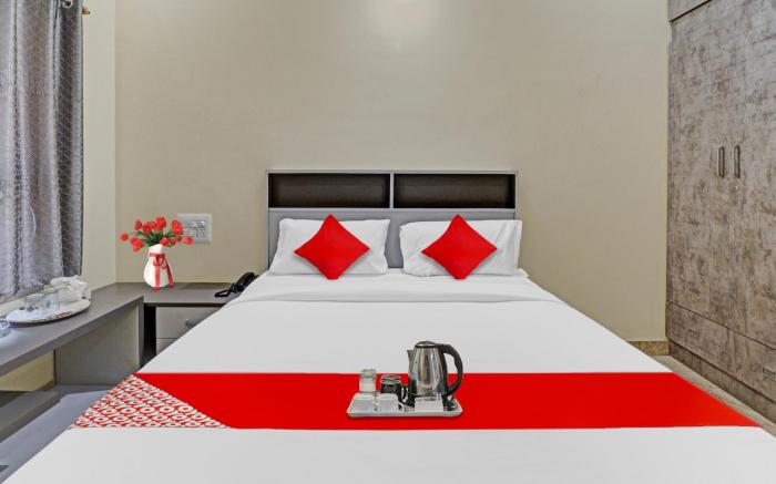 Hotel O I Care with Greenery Comforts