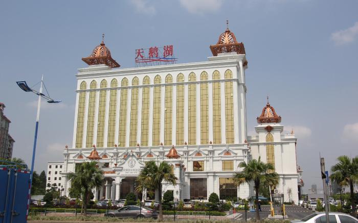 Swan Lake Recreation Hotel Foshan