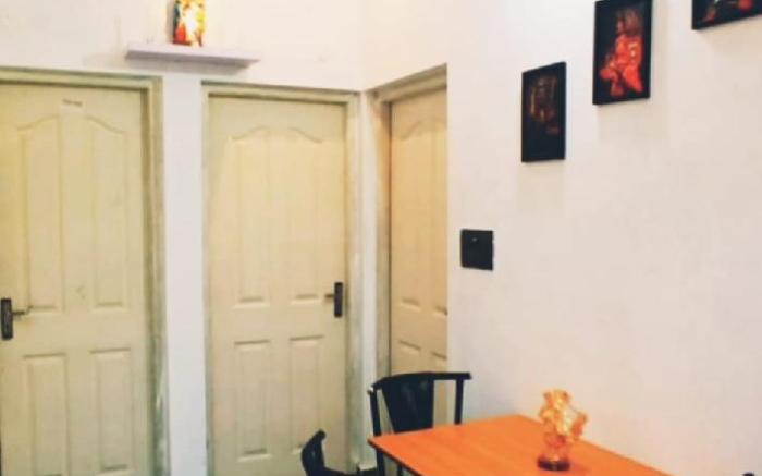 Raelyn's Homestay (King Room)