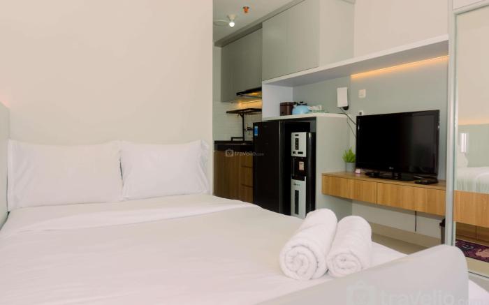 Simply Look Studio Transpark Bintaro By Travelio