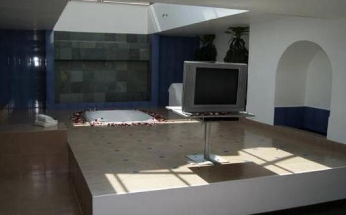 GS Cuernavaca Drive Inn - Adults Only