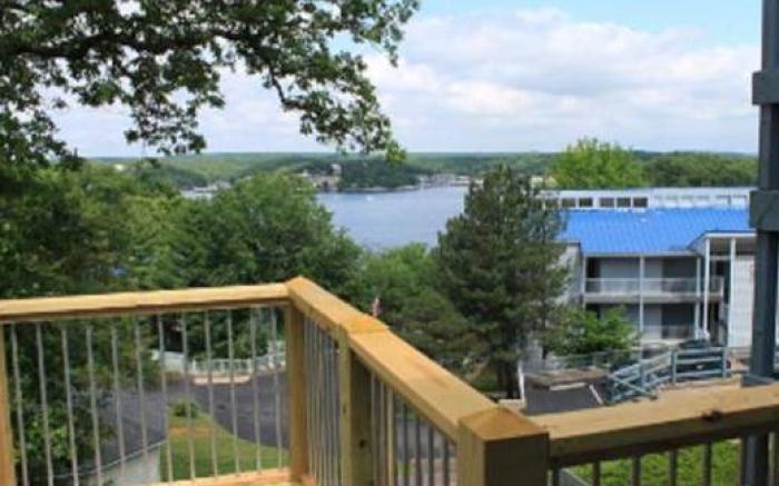 Hawk's Nest Lodge