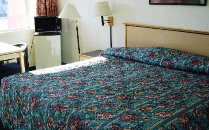 Holiday Lodge - Salem,OR