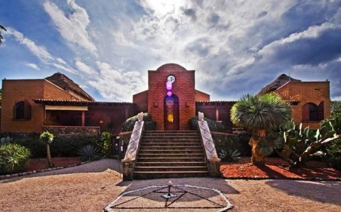 Hostal de la Luz - Spa Holistic Resort