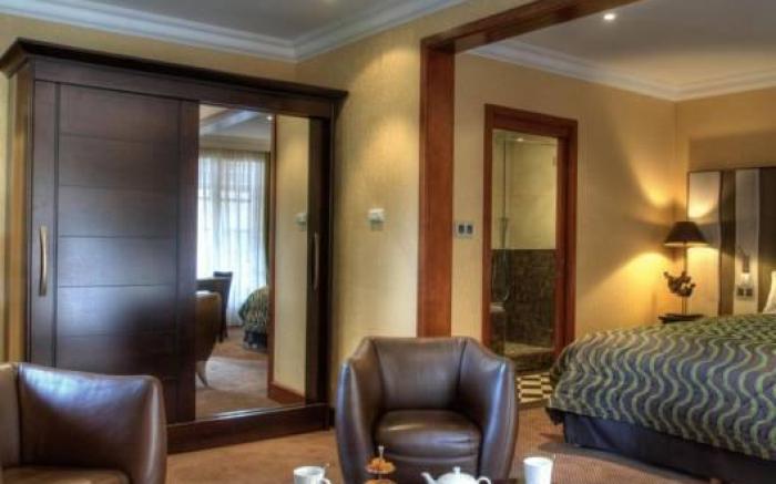 Hostellerie Des Chateaux & Spa