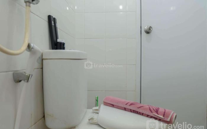Cozy Style 2BR at Bassura City By Travelio