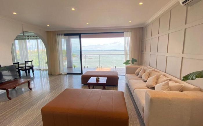 Seaside Private Pool Villa in North Goa