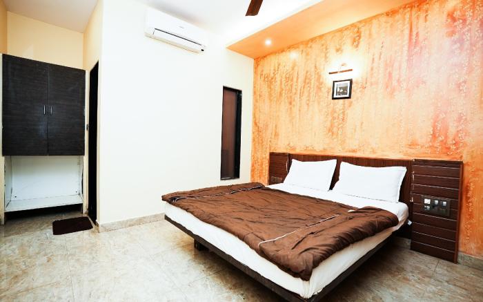 Dwarka Lawns Cottages