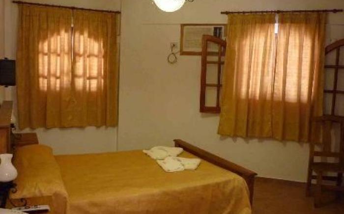 Hotel Colonial