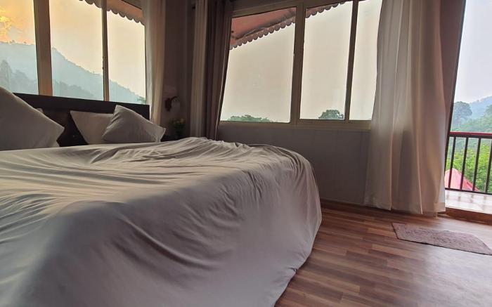 Karthik resort