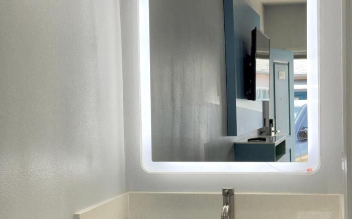 La Casa Motel, Burbank Airport