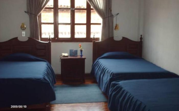 Hotel Huasi Continental