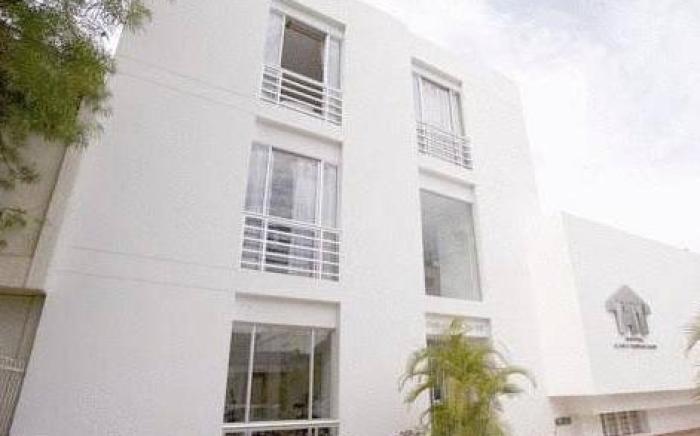 Hotel Imbanaco