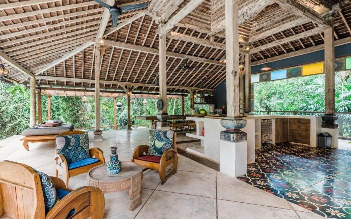 Aalaya Villa by Betterplace