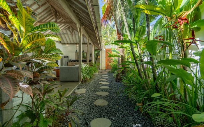 Mundaka Villa by Betterplace