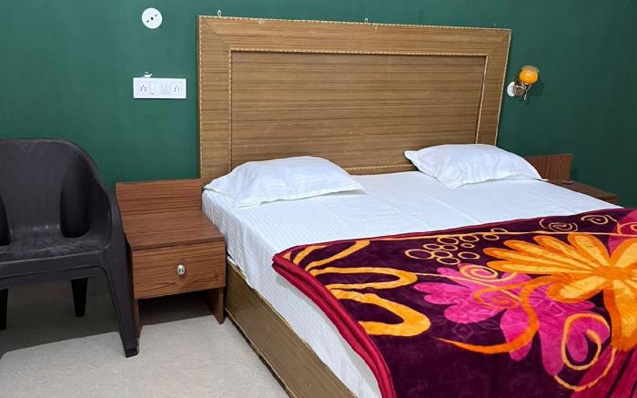 hello india home stay