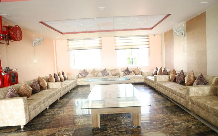 Hotel Amar Palace