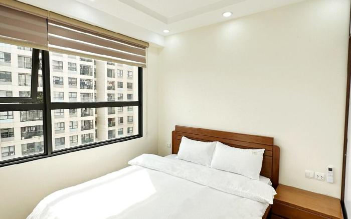 Vinhome D’capitale06/1,5Bedrooms/Lakeside/HighRise
