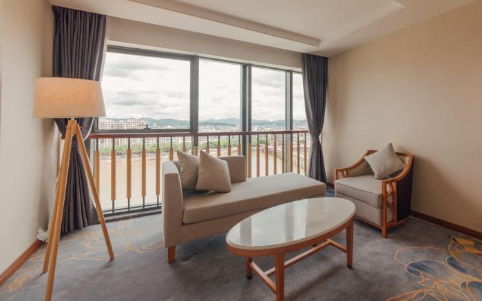 White Swan Guest House Meizhou