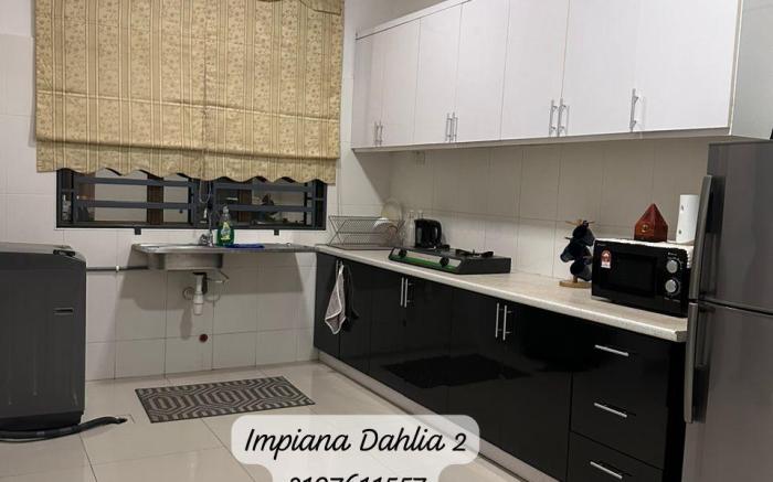 IMPIANA DAHLIA 2