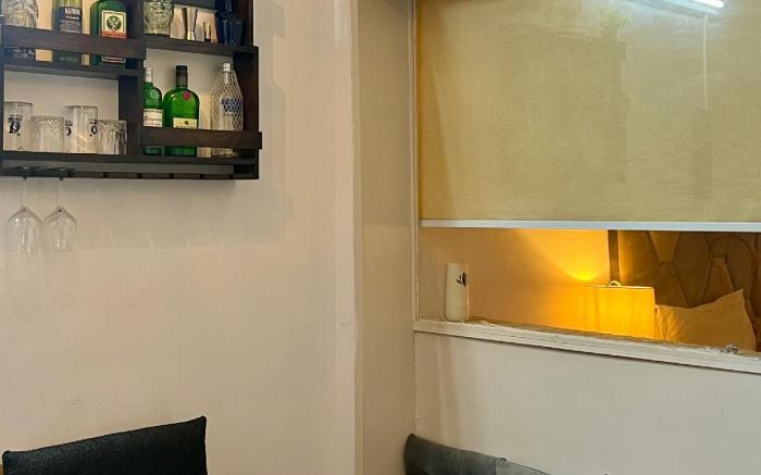 Entire 1BHK Penthouse with Private Terrace 4th Flr
