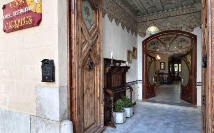 Hotel Casa Ceremines