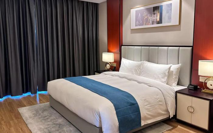 Howard Johnson Lakeview Hotel Huaibei