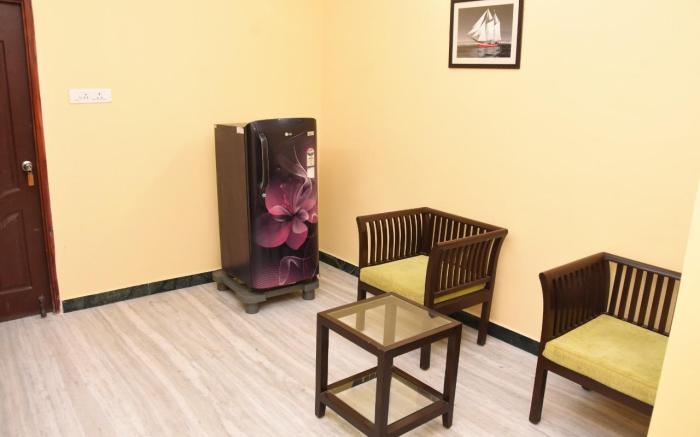 Aishwaryam Deshna Service Apartment