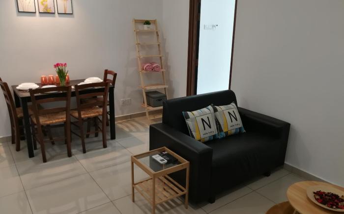 HomeyAtmosphere @ CitaDines, JuruSentral_2-3pax