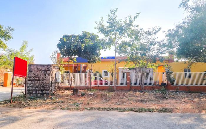FabExpress Airport Stay Inn - Nr Hyderabad International Airport, Shamshabad