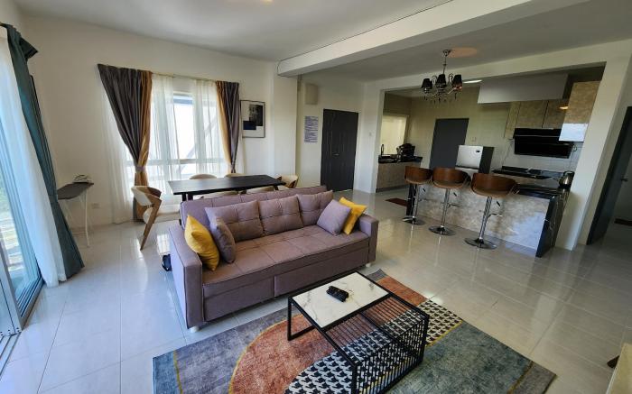 The Garden Emerald Avenue (6Pax) 910 (Wifi)
