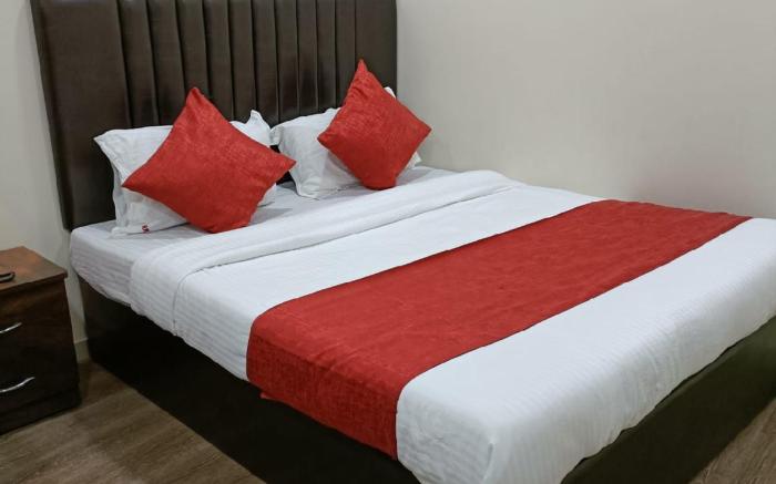 Hotel MK Grand