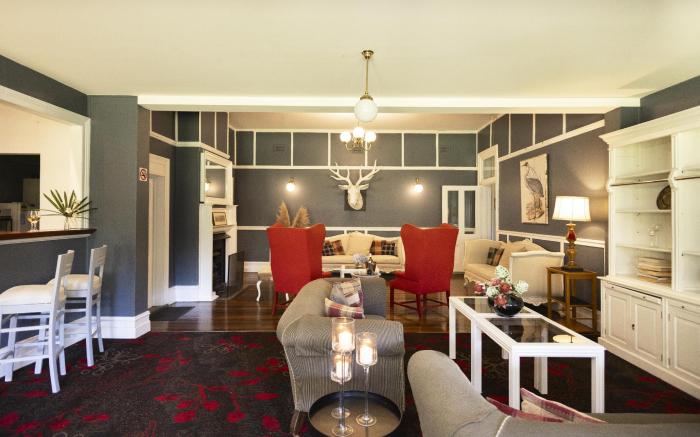 Leura House