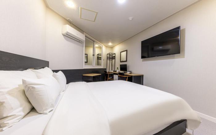 Mokpo Hotel The Haru (Peace Square)