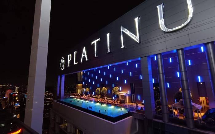 Platinum Suite 2 KLCC Condo with InfinityView Pool
