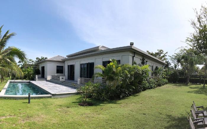 Villa 010 
