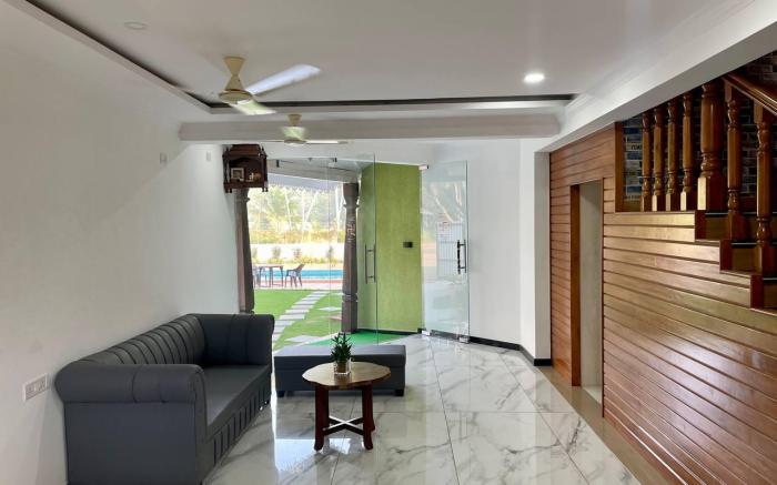 Palm Paradise Resort